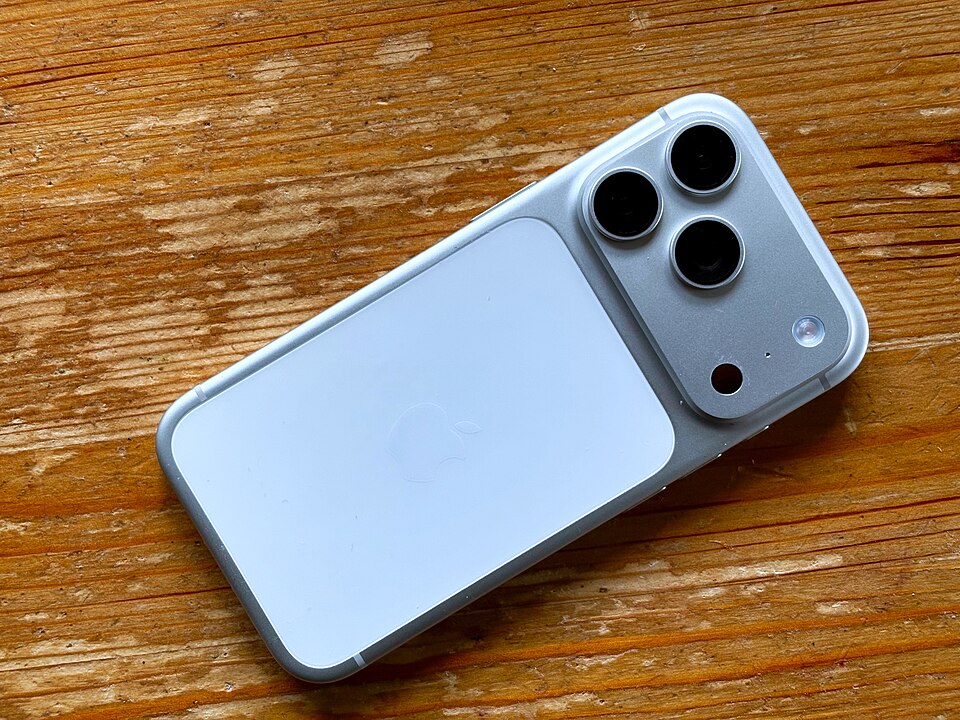 iPhone 17 Pro in Silver